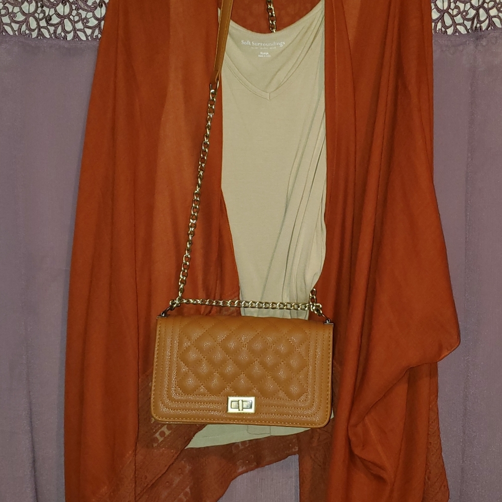 Womens Brown purse. Like new